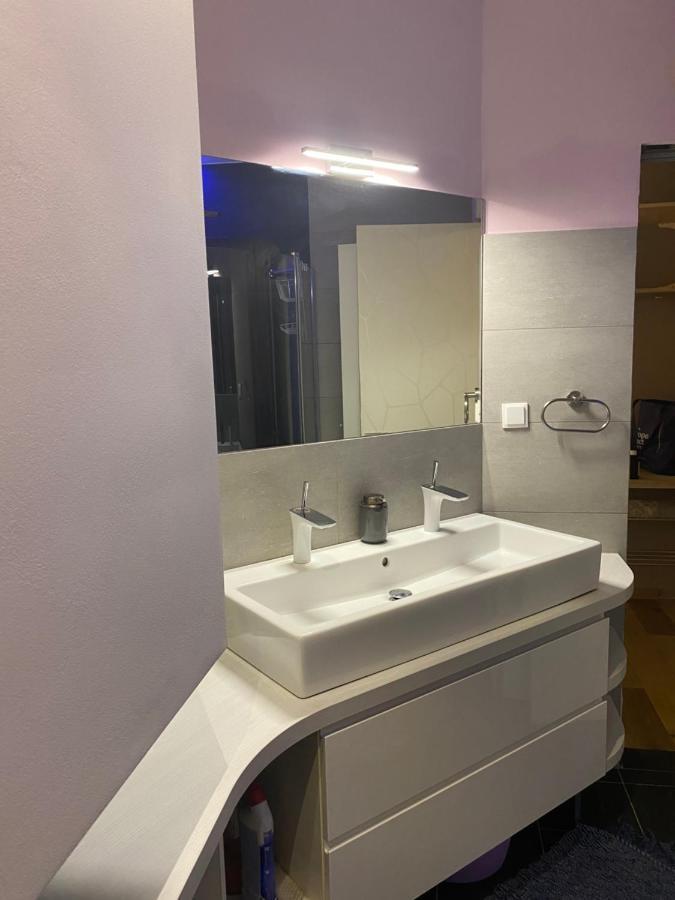Apartma Mari Koper Zewnętrze zdjęcie